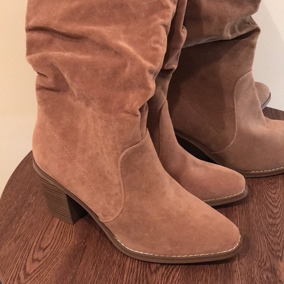 Universal thread tall taupe boots nwt - Picture 11 of 11
